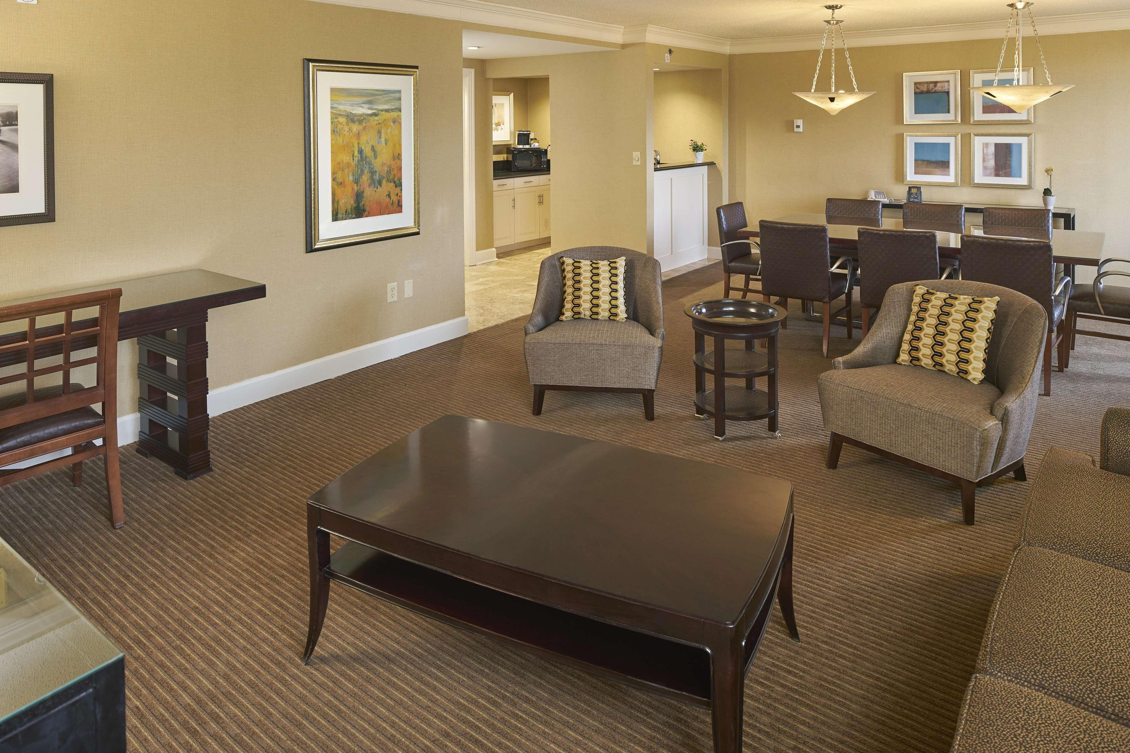 Hotel Hilton Raleigh North Hills Wnętrze zdjęcie