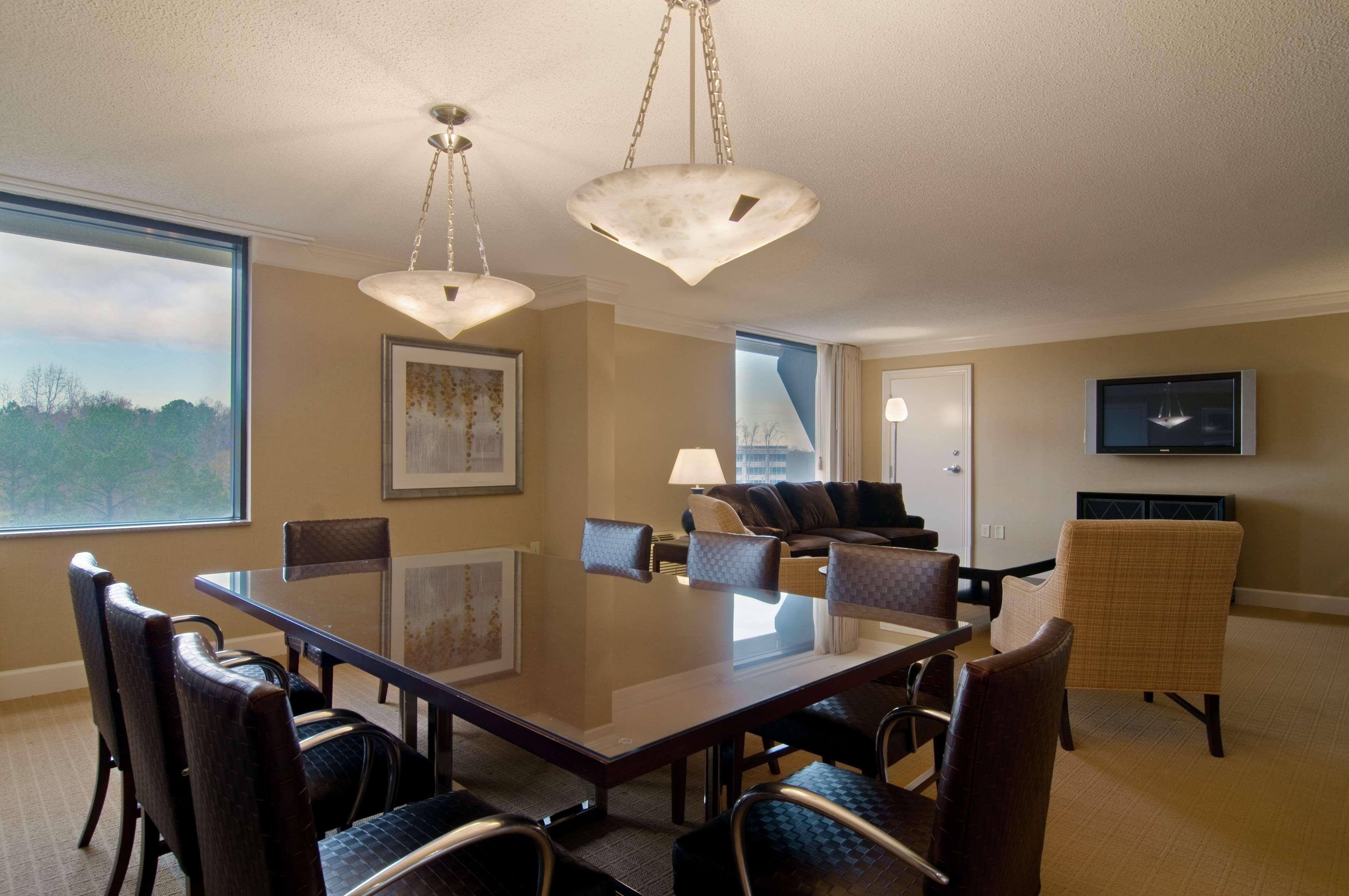 Hotel Hilton Raleigh North Hills Zewnętrze zdjęcie