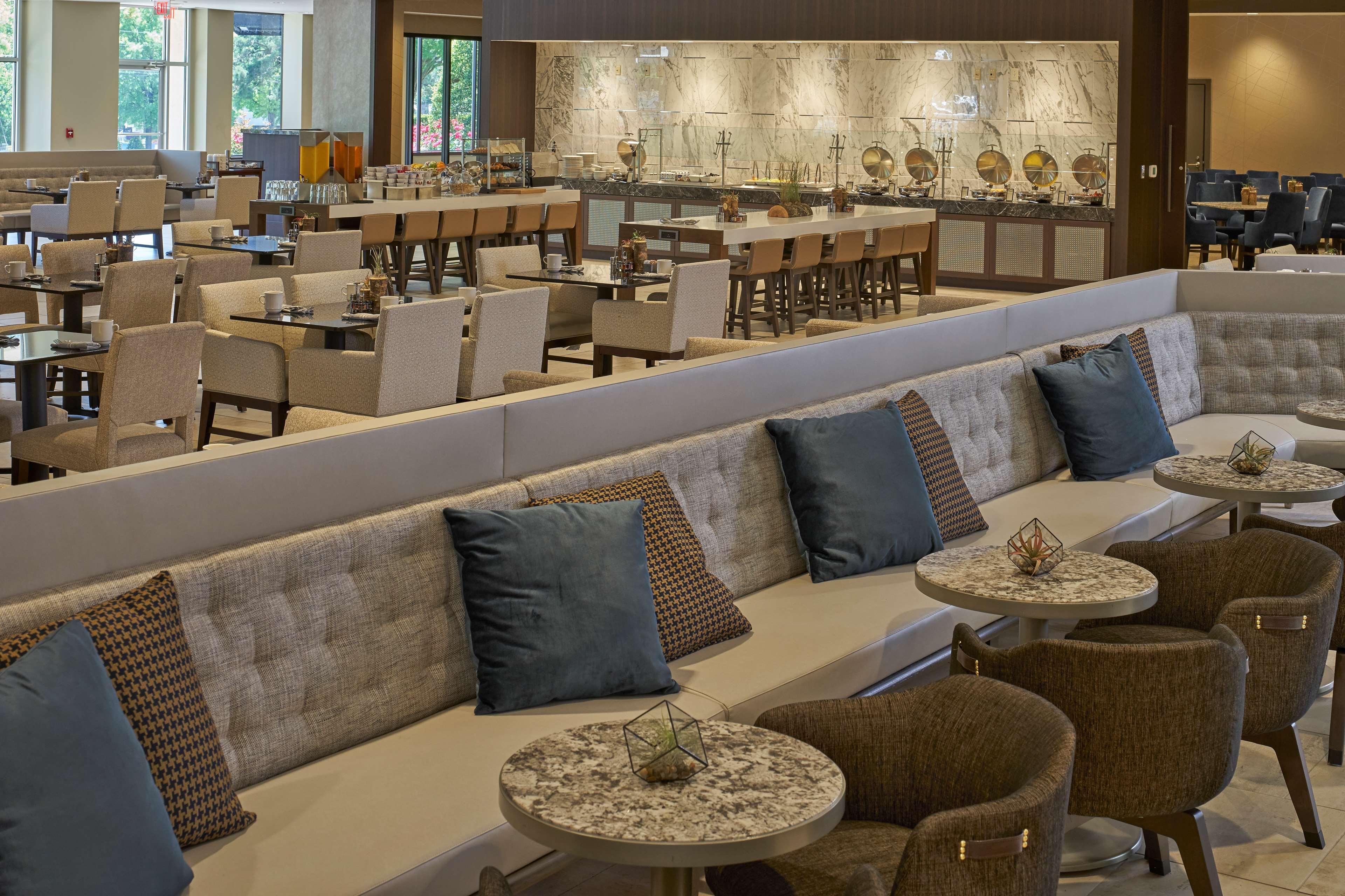 Hotel Hilton Raleigh North Hills Zewnętrze zdjęcie
