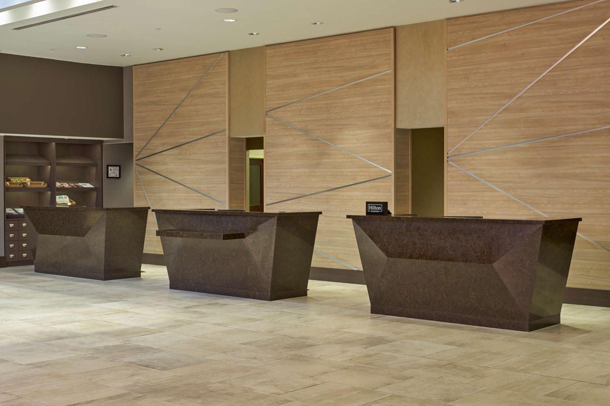 Hotel Hilton Raleigh North Hills Zewnętrze zdjęcie